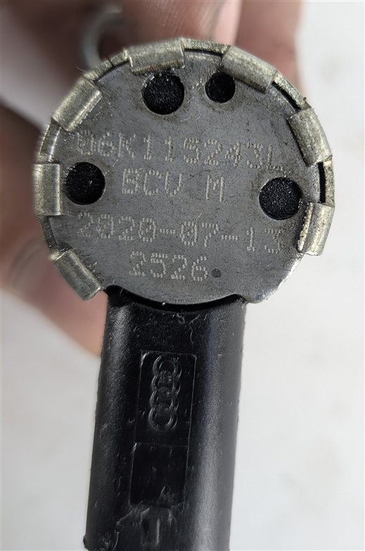 Thumbnail 8: AUDI 19-20 A3 21-24 Q3 (8V F3) 2.0L TURBO OIL CONTROL VALVE SOLENOID 06K115243L
