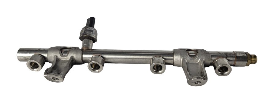 Thumbnail 2: AUDI 19-20 A3 21-24 Q3 (8V F3) 2.0L TURBO ENGINE FUEL RAIL w/ PRESSURE SENSOR