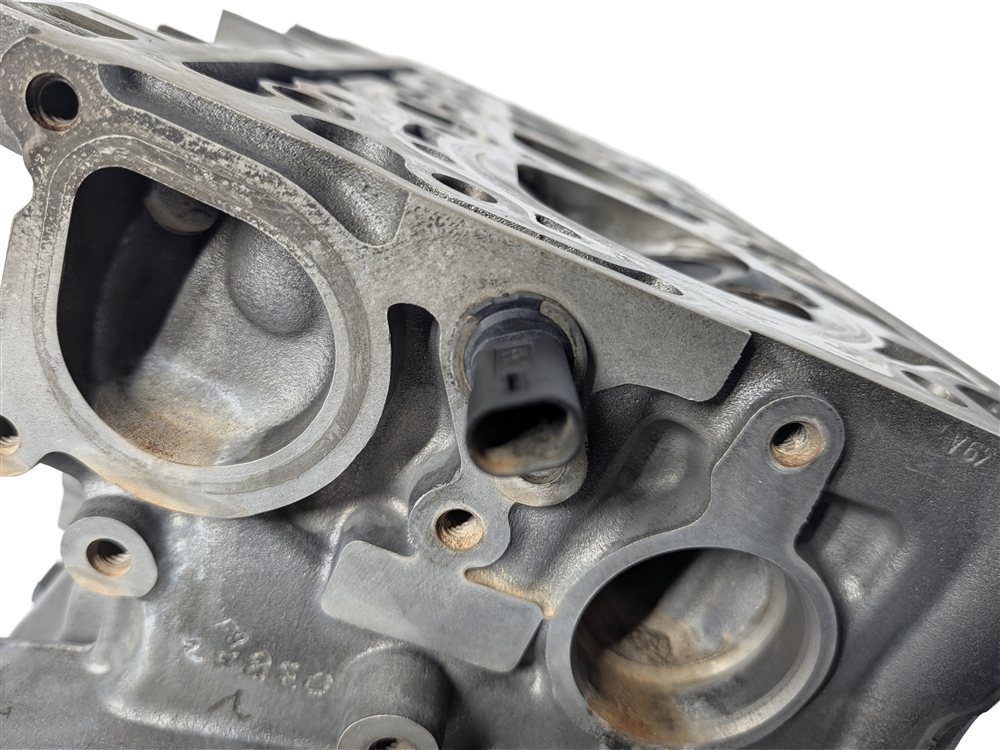 Thumbnail 8: AUDI 17-19 A3 21-23 Q3 (8V F3) 2.0L TURBO CZRA ENGINE CYLINDER HEAD ASSEMBLY