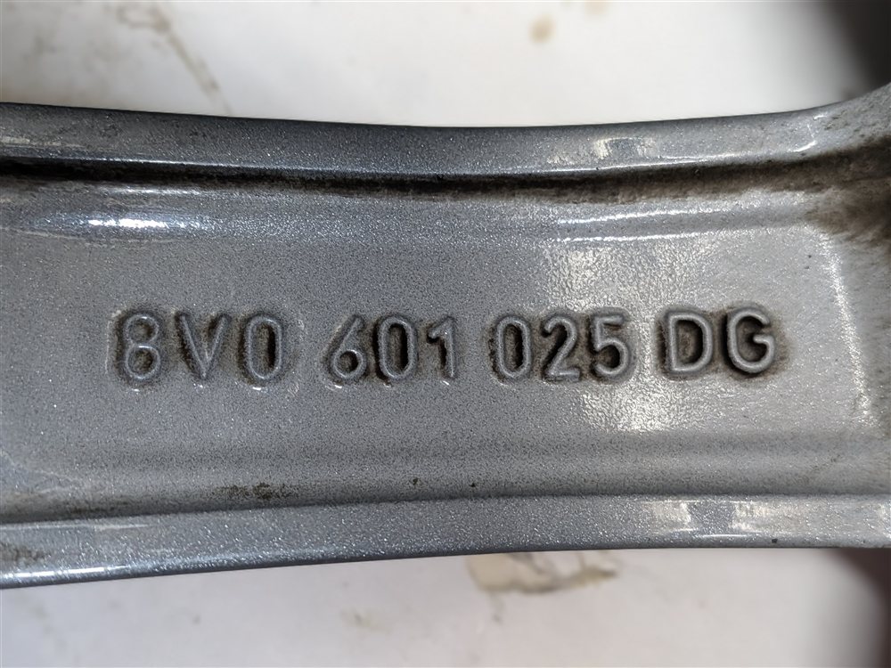 Thumbnail 10: 2017-2020 AUDI A3 (8V) 18x8 INCH ALUMINUM ALLOY 5 DOUBLE 10 SPOKE WHEEL RIM