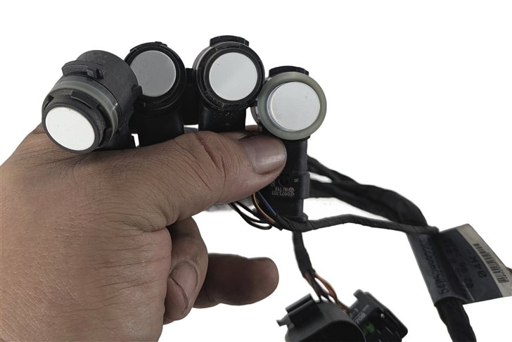 Thumbnail 9: 2016 AUDI A3 (8V) REAR PARK ASSIST PDC SENSOR SET/4 w/ HARNESS (White)