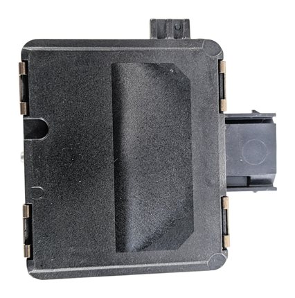 Thumbnail 2: 2017-2020 AUDI A3 S3 RS3 (8V) REAR RIGHT BUMPER BLIND SPOT RADAR SENSOR MODULE