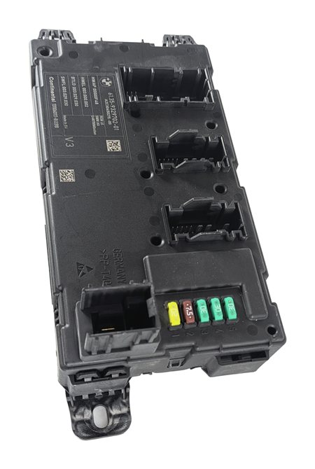 Thumbnail 6: 13-19 BMW 328i 330i 335i 428i 435i M3 M4 (F30 F31 F32) REAR BODY CONTROL MODULE