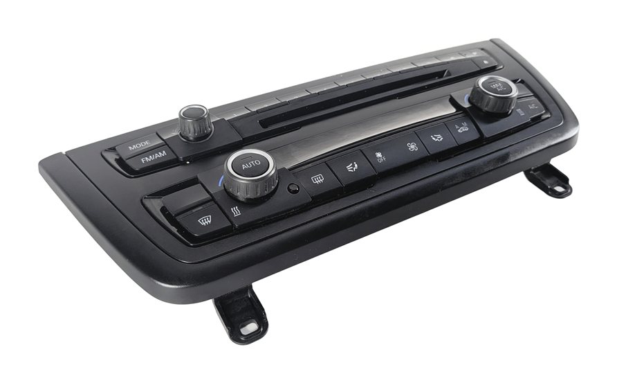 12-16 BMW 320i 328i 335i 428i 435i (F30 F32) HEAT AC CLIMATE RADIO CONTROL PANEL