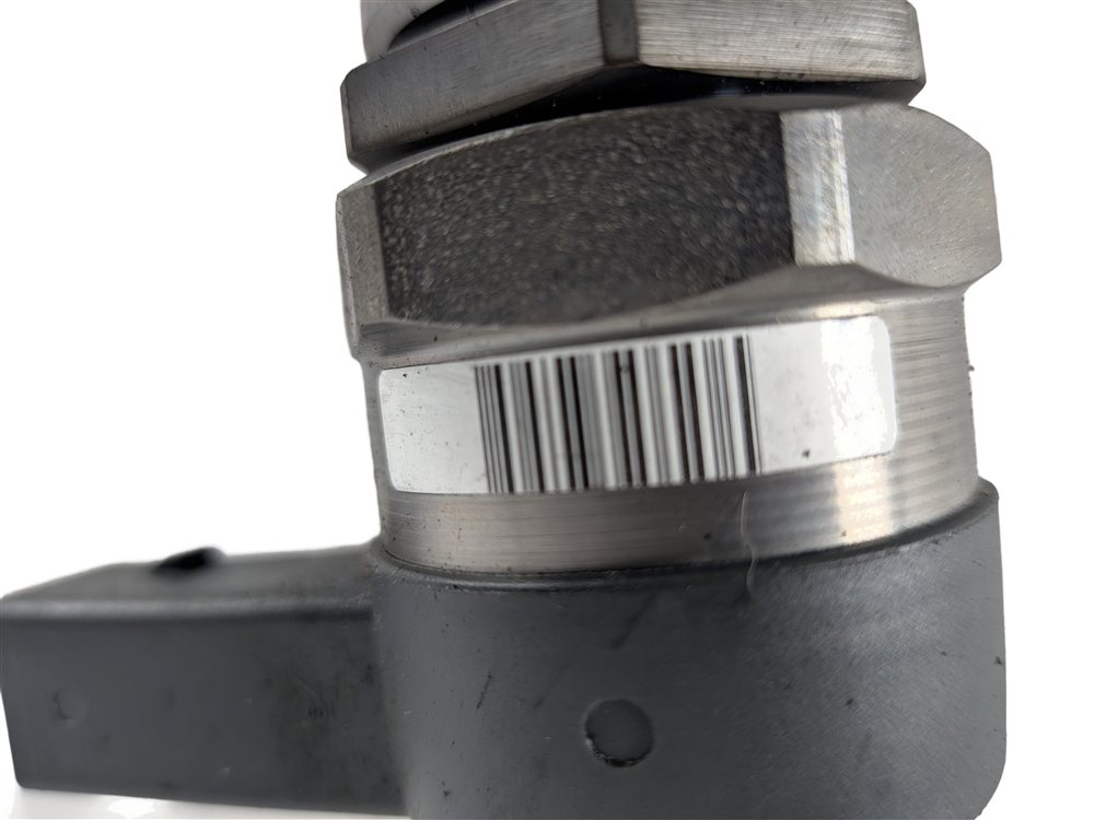 Thumbnail 12: 2014 BMW 328D (F30) 2.0L DIESEL N47T ENGINE FUEL RAIL w/ LINES PRESSURE SENSOR