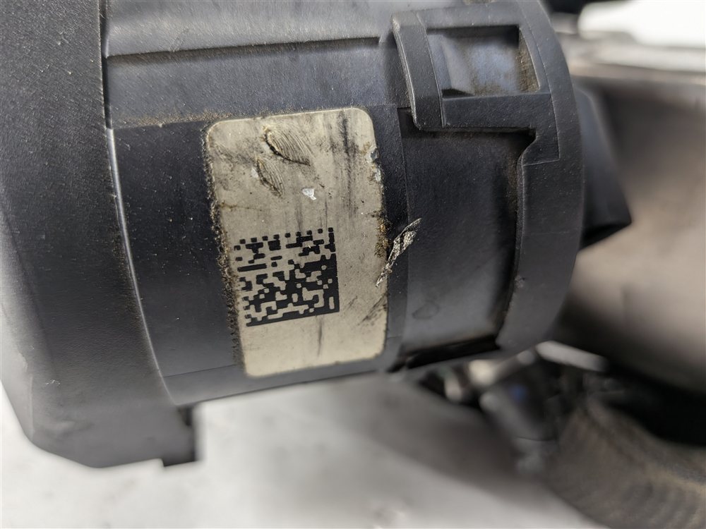 Thumbnail 9: 14-18 BMW 328i 535i 740I X3 X5 F30 F01 F10 F15 DIESEL ENGINE EGR VALVE ASSEMBLY