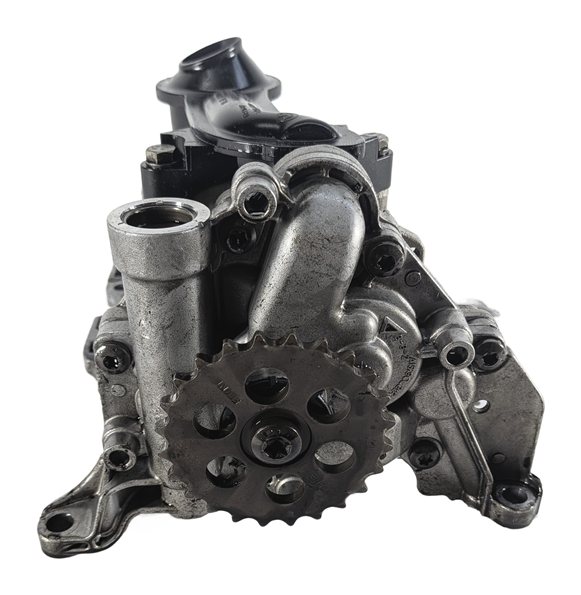 2014 BMW 328D F30 2.0L DIESEL N47T ENGINE OIL PUMP w/ BALANCE SHAFT PICKUP TUBE