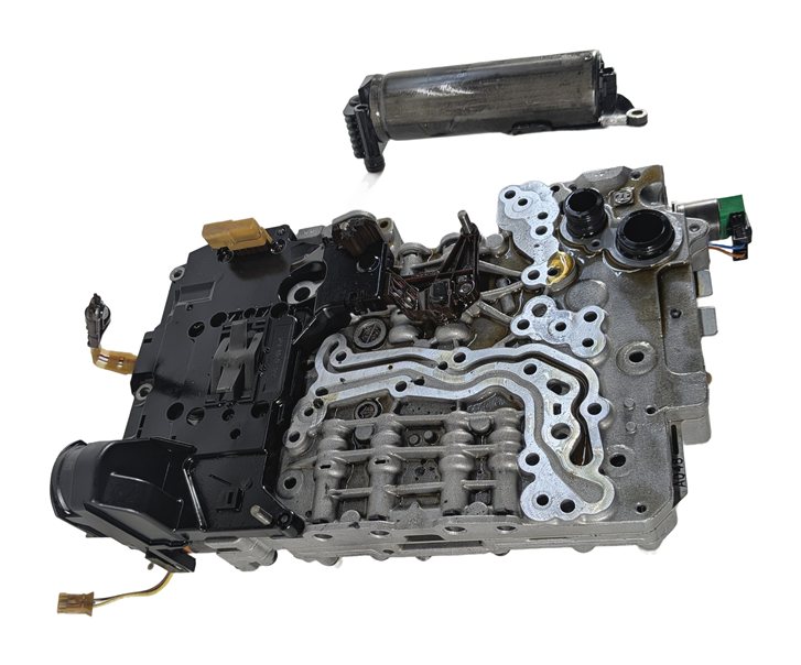 Thumbnail 4: 14-18 BMW 328i (F30) DIESEL 8HP-45 AT AUTO TRANSMISSION VALVE BODY w/ OIL PUMP