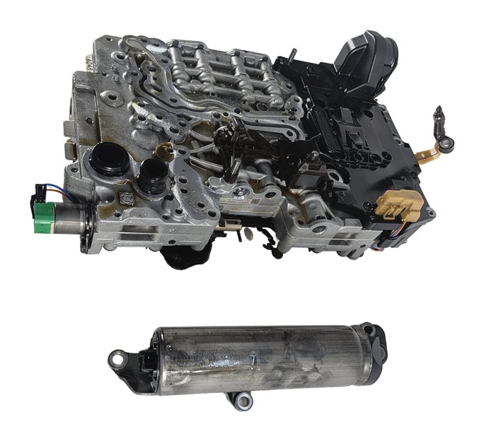 Thumbnail 5: 14-18 BMW 328i (F30) DIESEL 8HP-45 AT AUTO TRANSMISSION VALVE BODY w/ OIL PUMP