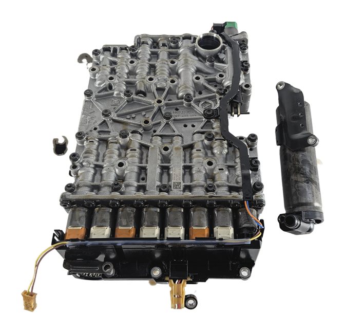 Thumbnail 7: 14-18 BMW 328i (F30) DIESEL 8HP-45 AT AUTO TRANSMISSION VALVE BODY w/ OIL PUMP