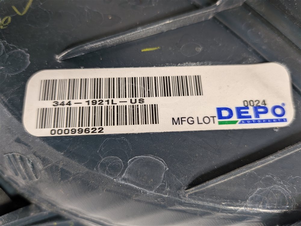 Thumbnail 9: 2014 BMW 328D (F30) REAR LEFT QUARTER PANEL TAIL LIGHT LAMP AFTERMARKET DEPO