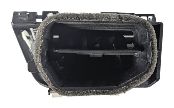 Thumbnail 6: 2014 BMW 328XID SEDAN (F30) FRONT RIGHT PASSENGER DASH HEAT AIR AC VENT (Black)