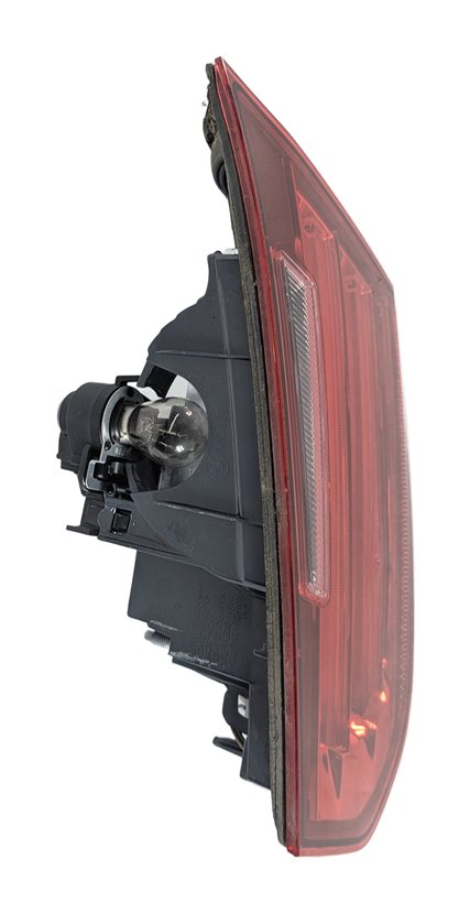 Thumbnail 4: 12-15 BMW 320i 328i 335i M3 (F30) SEDAN RIGHT TRUNK INNER TAILLIGHT LIGHT LAMP