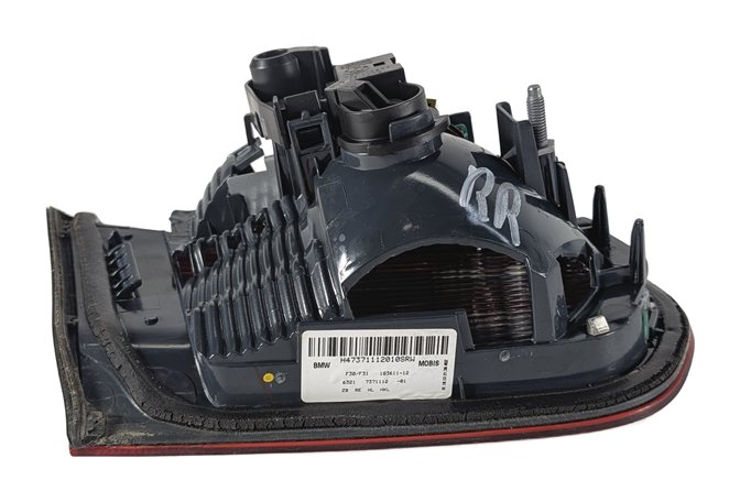 Thumbnail 8: 12-15 BMW 320i 328i 335i M3 (F30) SEDAN RIGHT TRUNK INNER TAILLIGHT LIGHT LAMP