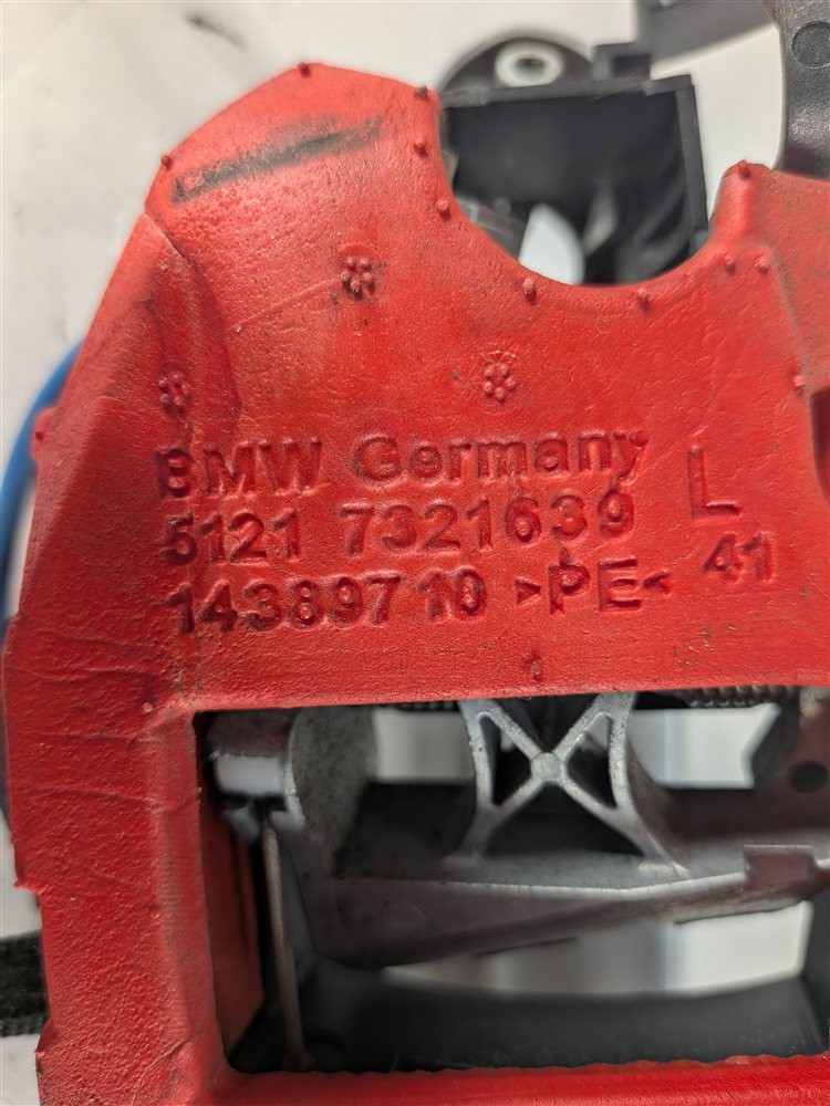 Thumbnail 8: 2012-2019 BMW 320i 328i 330i 335i 340i (F30 F31) LEFT DRIVER DOOR HANDLE (White)