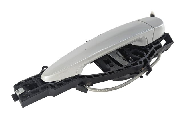 Thumbnail 4: 12-19 BMW 228i 328i 330i 335i (F30 F31 F32 F33) REAR RIGHT DOOR HANDLE (White)