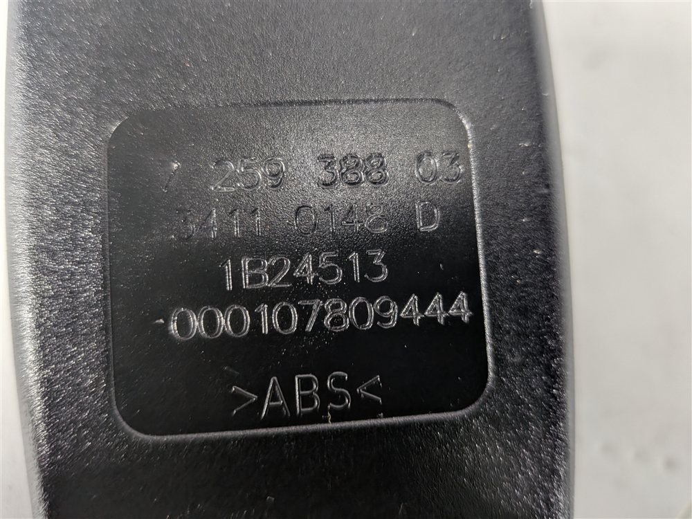 Thumbnail 9: 12-19 BMW 2 3 4 M3 (F22 F32 F33 F34 F36) FRONT RIGHT PASSENGER SEATBELT RECEIVER