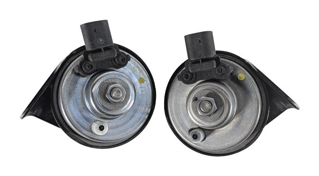 Thumbnail 7: 2011-2016 BMW 528i 535i 535iGT 550i 550iGT M5 (F10 F07) HIGH & LOW TONE HORN SET