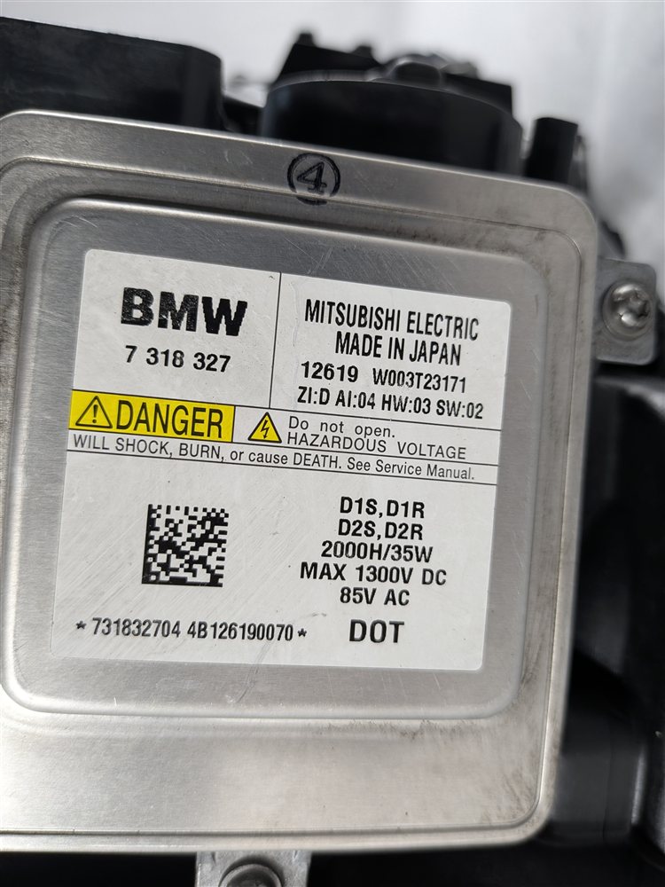 Thumbnail 9: 2011-2013 BMW 528i 535i 550i M5 (F10) LEFT XENON HID ADAPTIVE HEADLIGHT LAMP