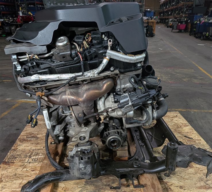 Thumbnail 7: 13-16 BMW 328i 328iGT 428i F30 F32 F34 AWD 2.0L N26 TURBO ENGINE ASSEMBLY (98k)