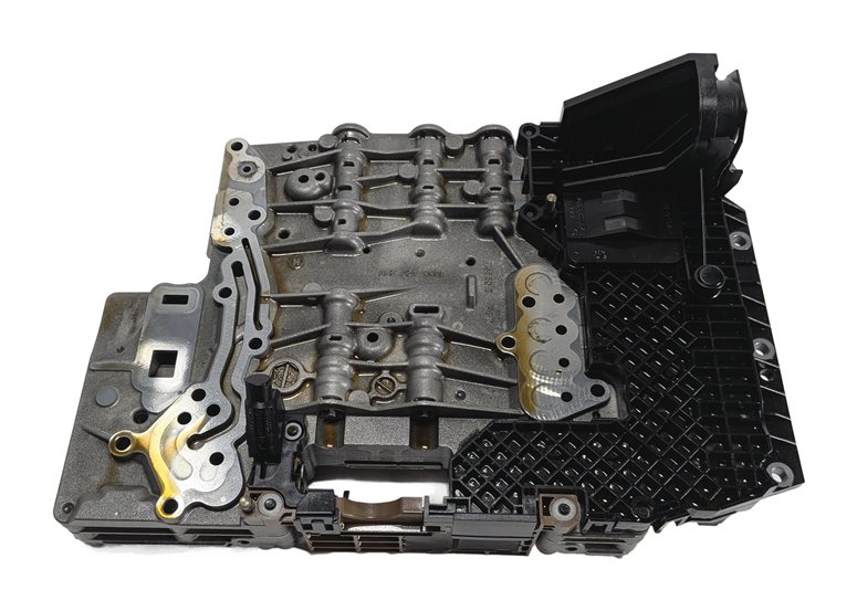Thumbnail 2: 07-11 BMW 335i (E90 E91) X-DRIVE AWD 6HP-21X AUTOMATIC TRANSMISSION VALVE BODY