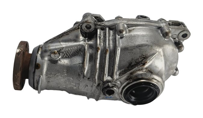 Thumbnail 4: 06-13 BMW 335Xi 525Xi 528Xi 535Xi (E60 E90) FRONT DIFFERENTIAL CARRIER (3.46)
