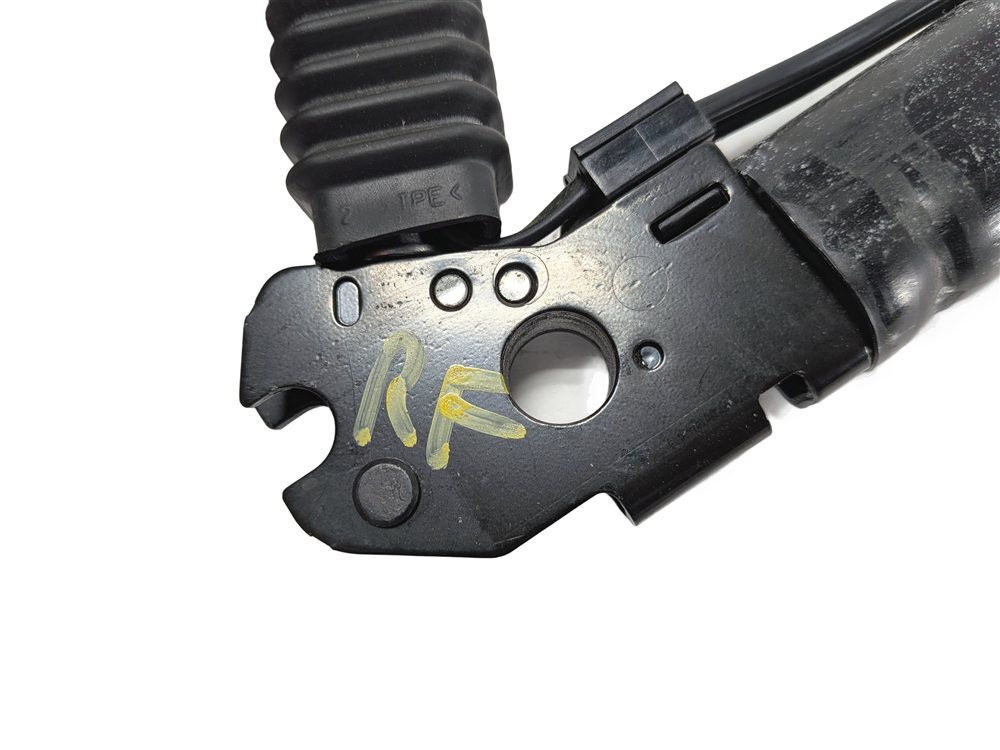 Thumbnail 9: 06-08 BMW 1 3 SERIES M3 (E82 E90) FRONT RIGHT SEAT BELT BUCKLE RECEIVER (Black)